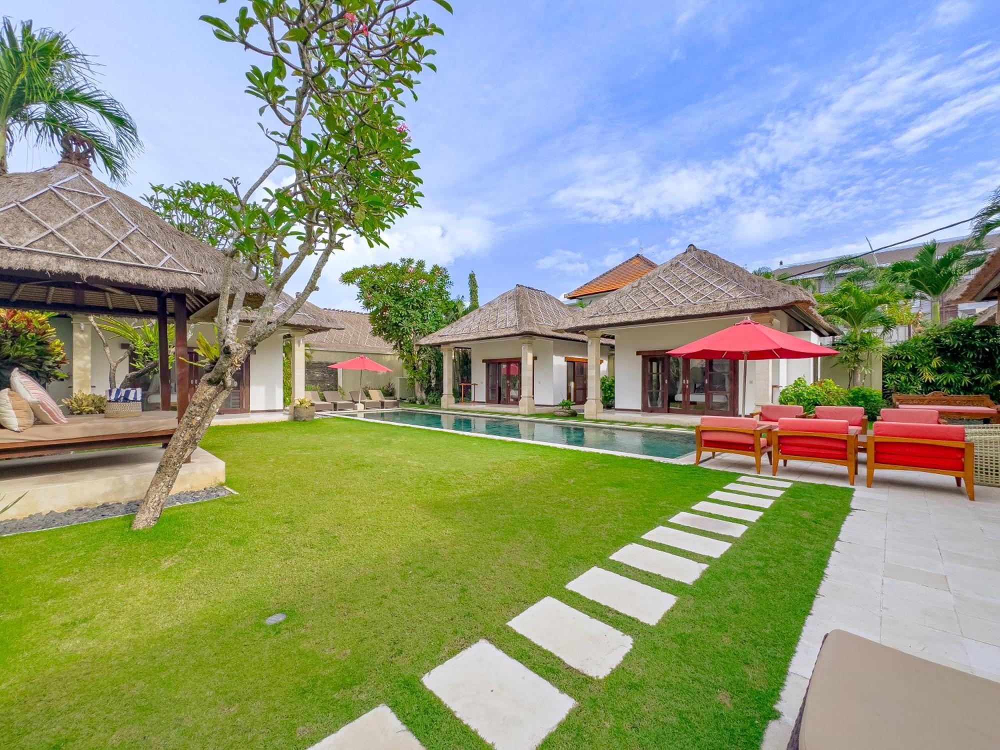 Villa Bugis Drupadi Seminyak Экстерьер фото