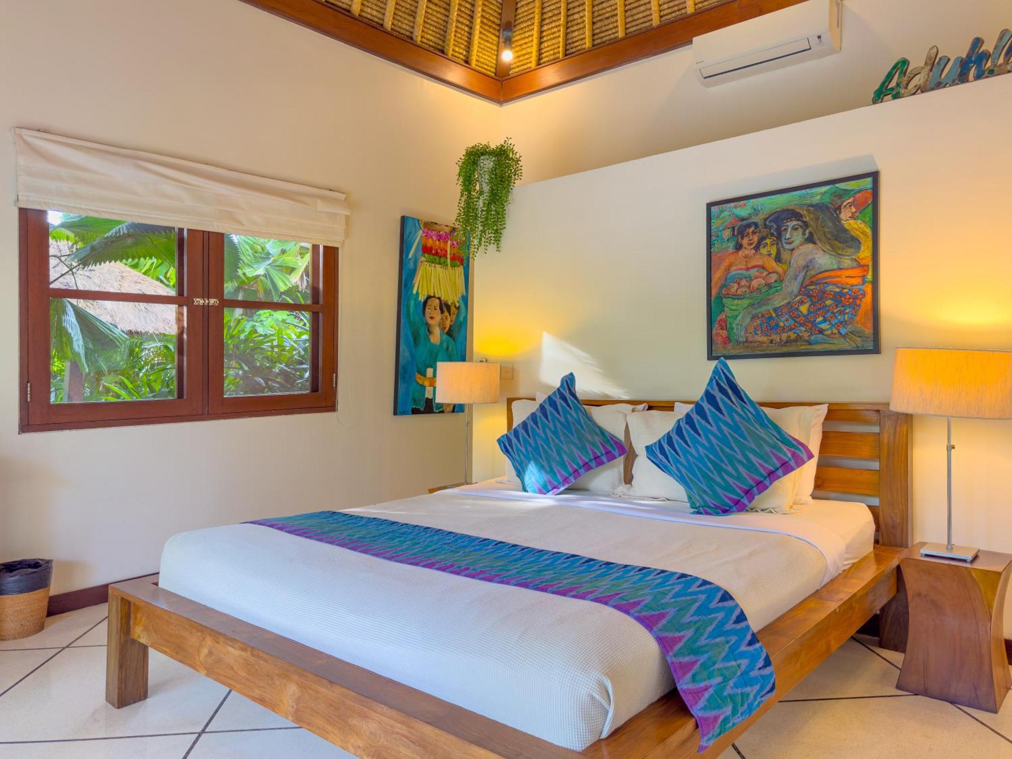 Villa Bugis Drupadi Seminyak Номер фото